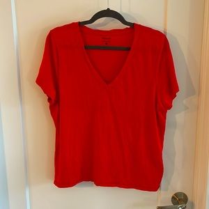 Madewell vermillion v-neck T-shirt